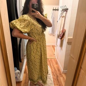 Christy Dawn Dahlia dress Nettle Ditsy Field